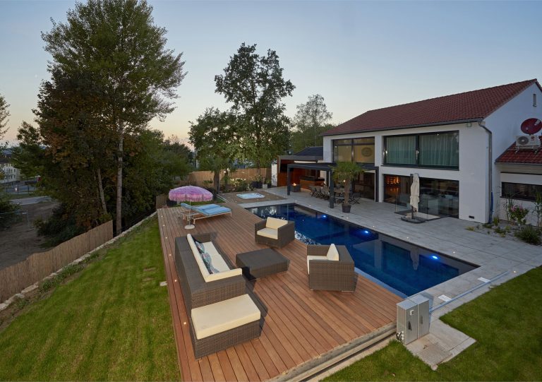 Poolmontage Schwimmbäder Poolabdeckungen | Kreativ-Bau Kottenheim